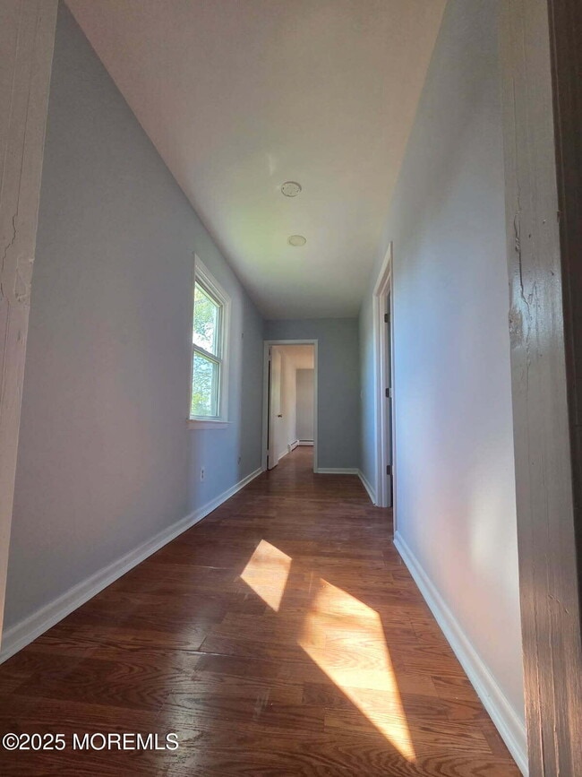 Building Photo - 82 Twilight Ave