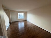 Building Photo - 3765 Mark Dr