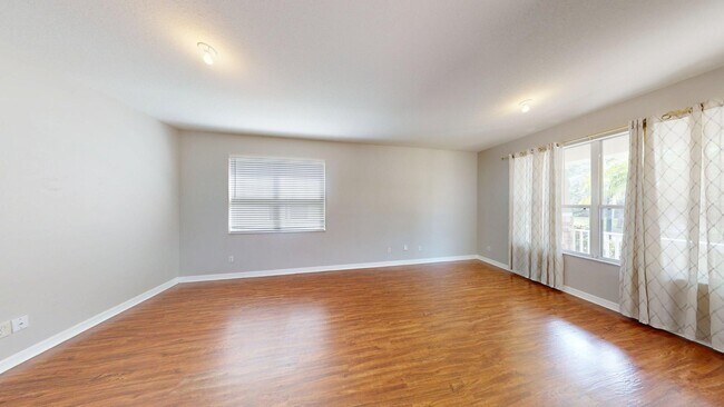 Building Photo - 4-BR 2.5 BA   AVALON PARK SOUTH