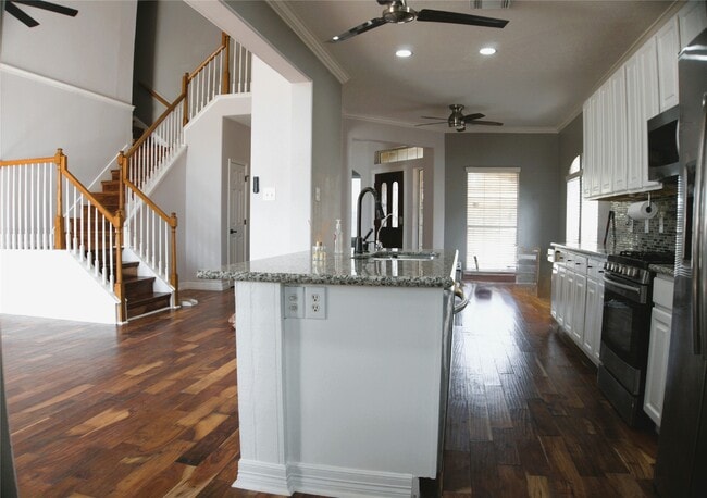 Building Photo - 3629 Pine Valley Dr