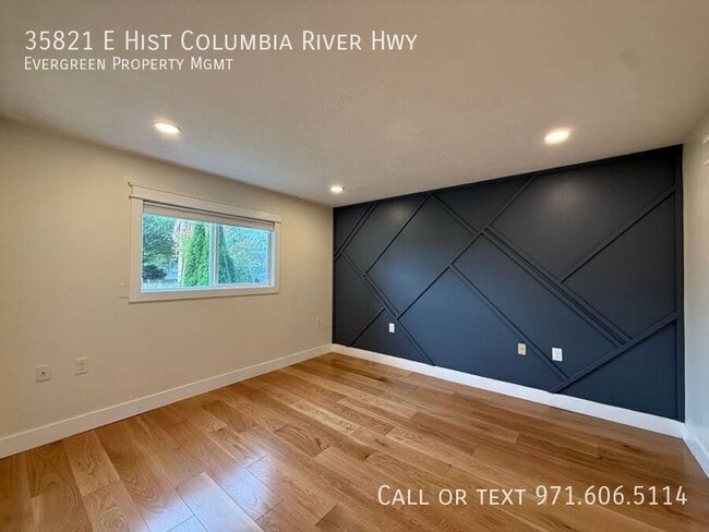 Building Photo - 35821 Historic Columbia River Hwy