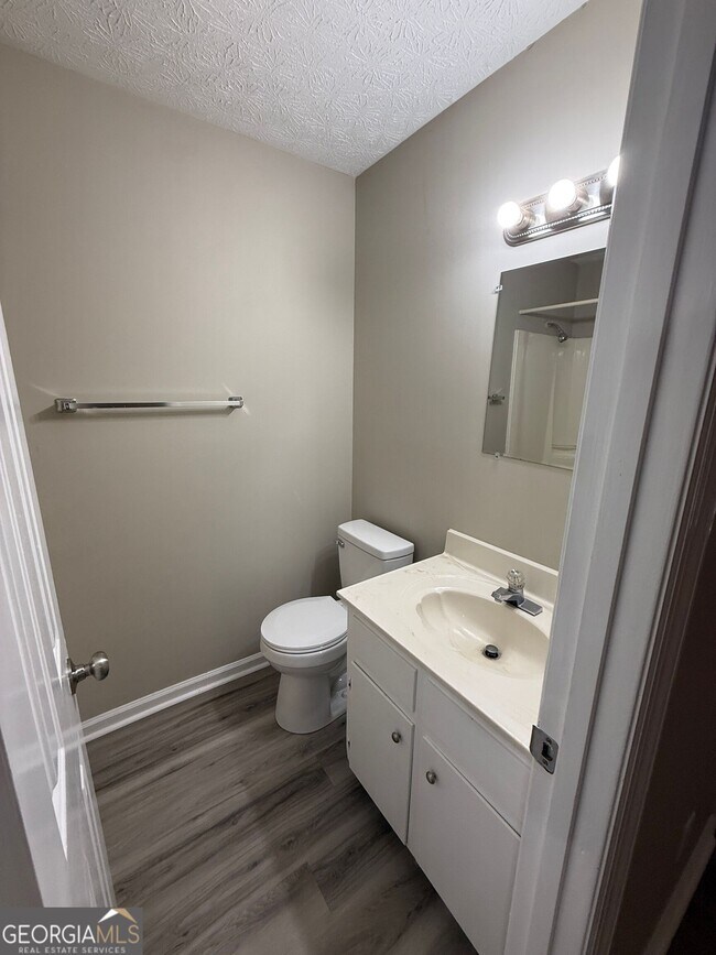 Building Photo - 117 Vintage Ct