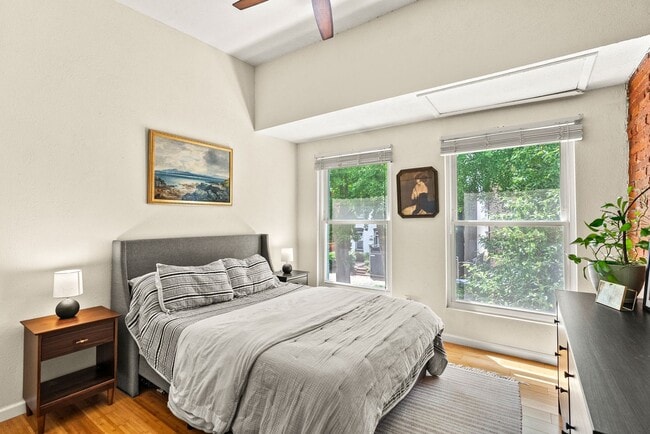 Building Photo - Charming Row Home | 2 Bed | 1 Bath | 950 Sf | Fenced Backyard | 2 Surface Parking Spaces