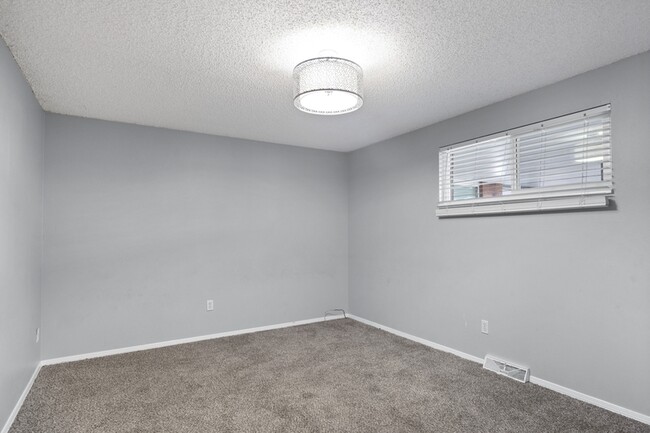 Building Photo - 8152 Ames Way