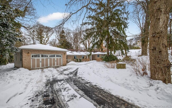 Building Photo - 11 Juneau Blvd