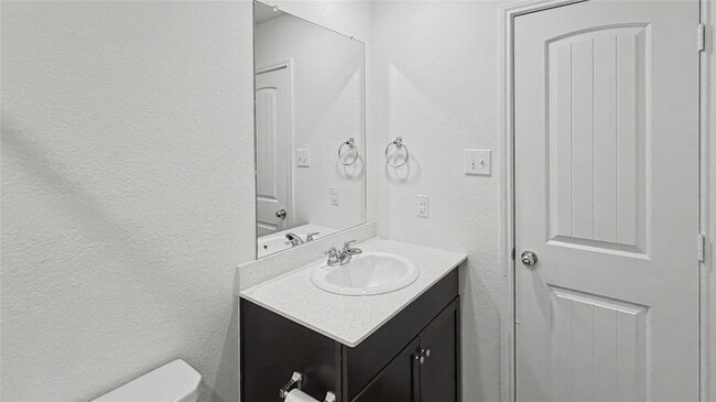 Building Photo - 1816 Barrie Wy