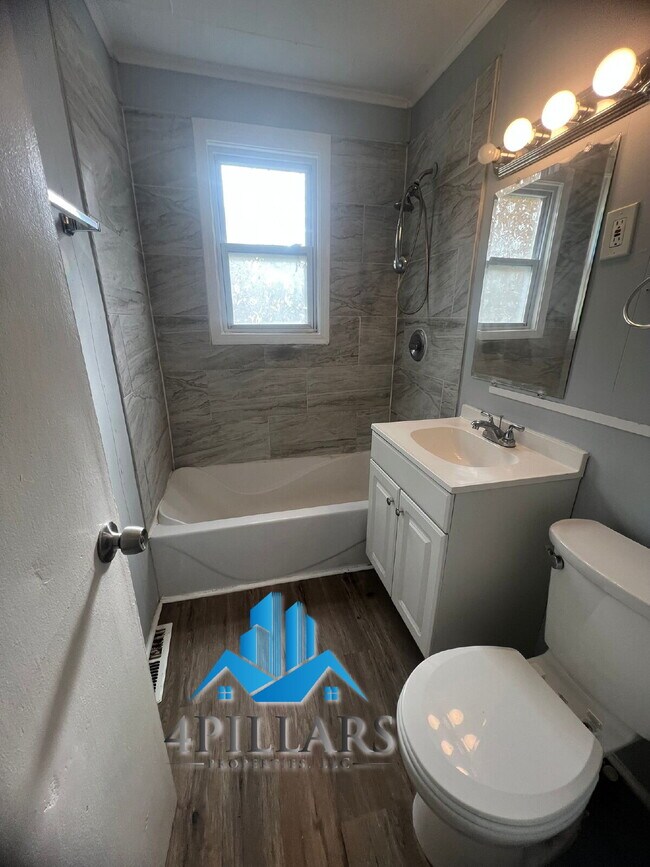 Building Photo - Charming 2 Bedroom Duplex in La Porte with Spacious Layout and Prime Location