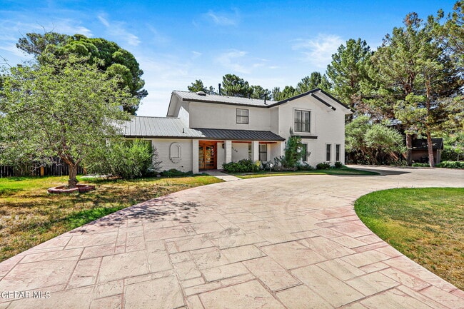 Building Photo - 5109 Memory Dr