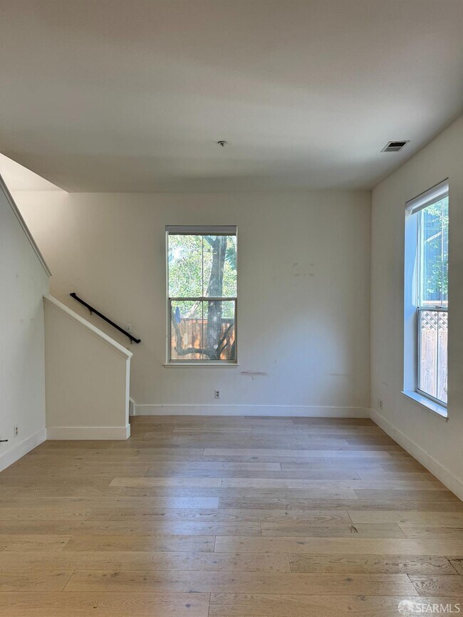 Building Photo - 3566 17th St