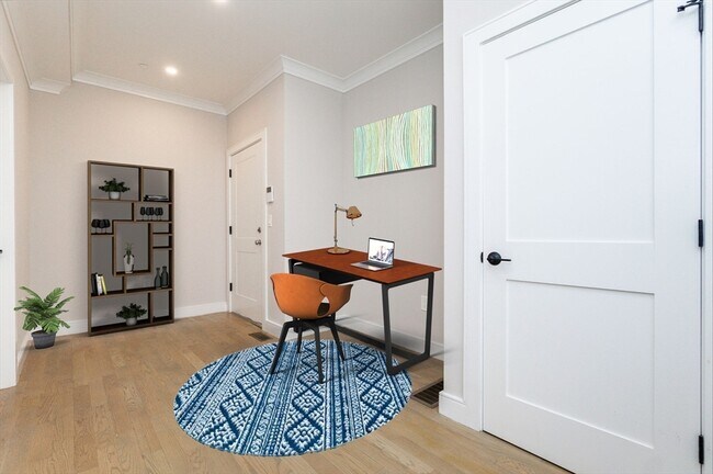 Building Photo - 12 Reedsdale St