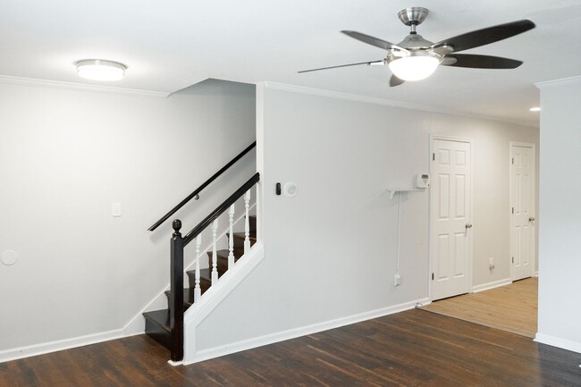 Building Photo - 2111 Turtle Ct