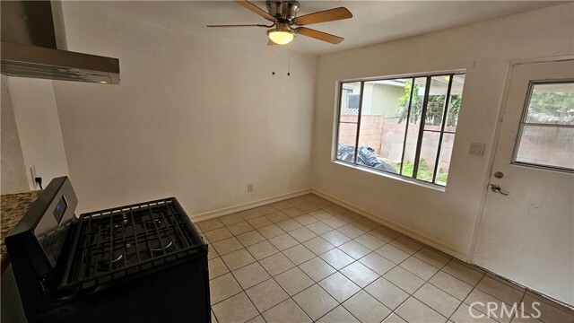 Building Photo - 537 S Ferris Ave