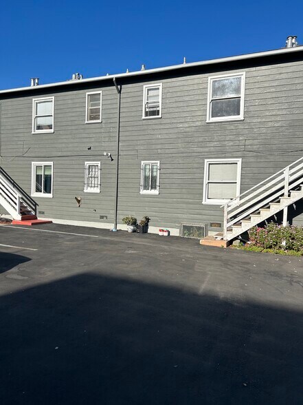 Building Photo - 149 Marina Way