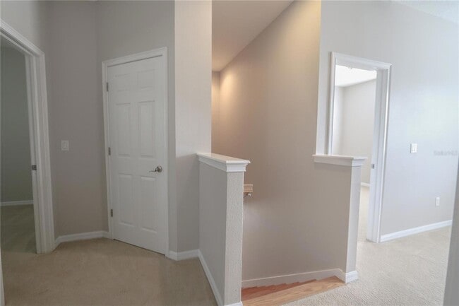 Building Photo - 622 Breezeway Ct