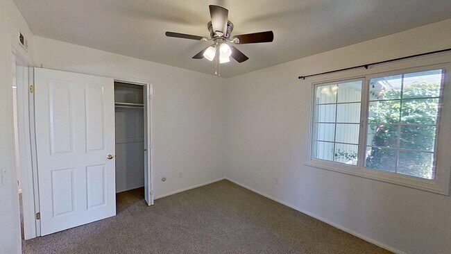 Building Photo - 203 Via Senda