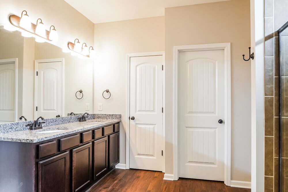 Building Photo - 376 Ivy Chase Loop