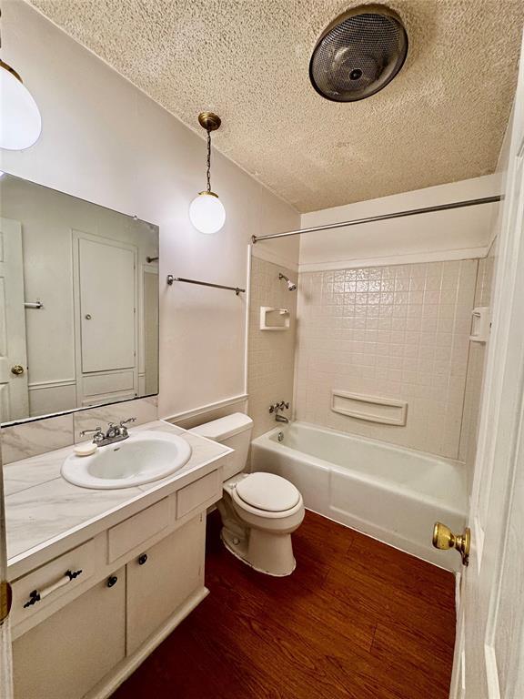 Building Photo - 4703 Sagebrush Trail