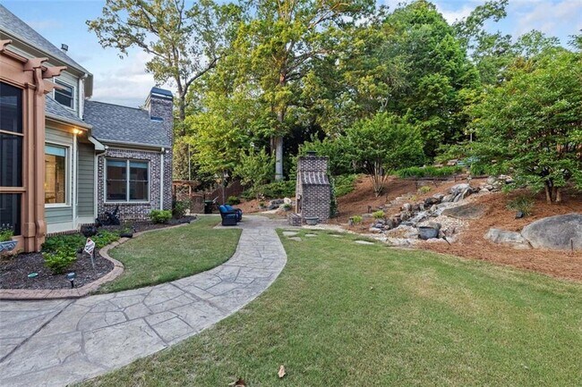 Building Photo - 3302 Anna Ruby Ln NE