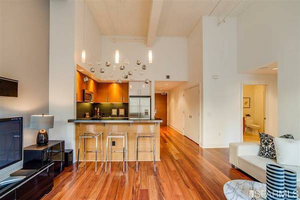 Building Photo - 74 New Montgomery St