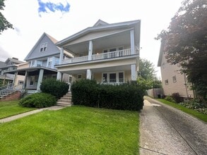 Building Photo - 1285 Cook Ave