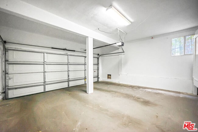 Building Photo - 11419 Sunshine Terrace