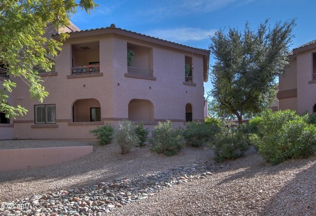 Building Photo - 9555 E Raintree Dr