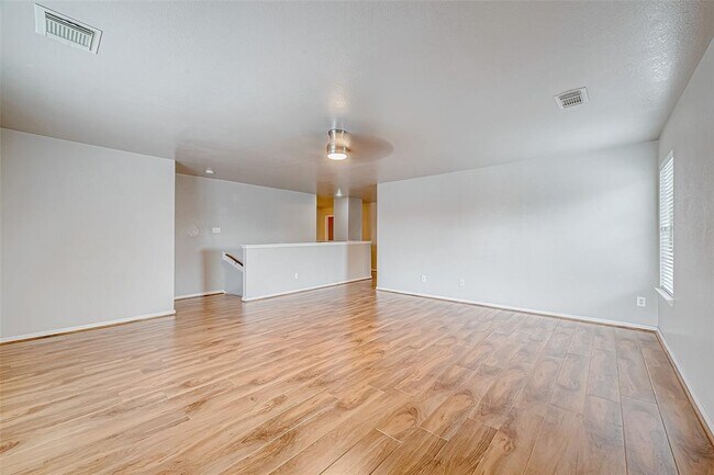 Building Photo - 9514 Sedge Wren Ct