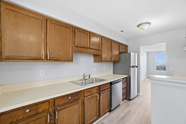 Building Photo - 55 Treasure Key