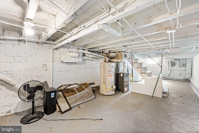 Building Photo - 223 Grundy St