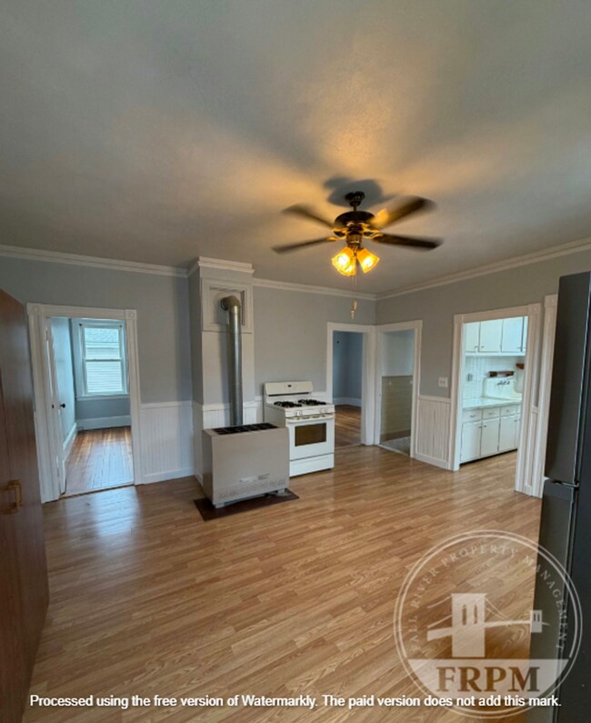 Building Photo - 15 Roma St