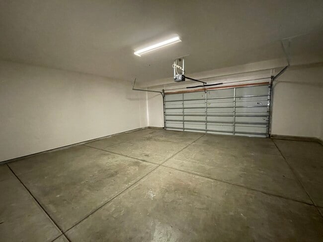 Building Photo - 9748 Collie Way