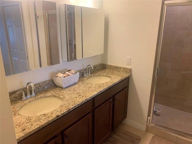 Building Photo - 7225 River Hammock Dr