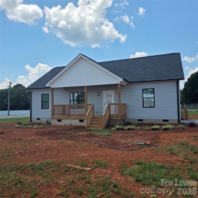 Building Photo - 118 Wetmore Rd