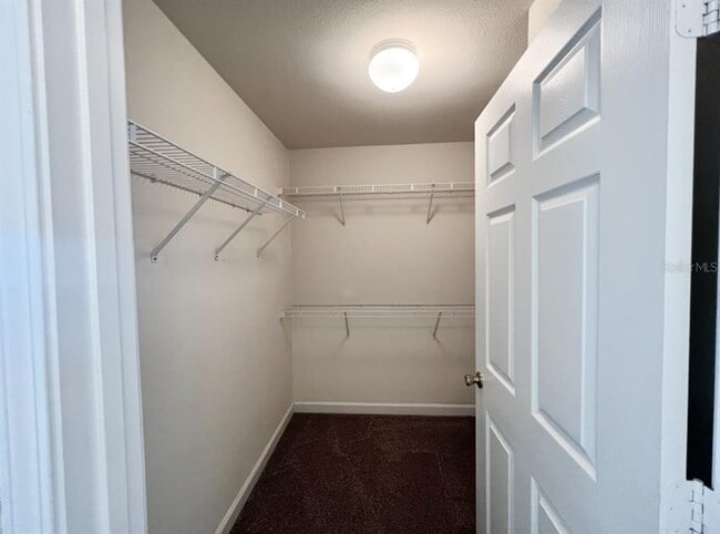 Building Photo - 18469 Bridle Club Dr