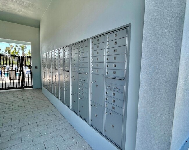Building Photo - 3542 NW Solange Ct