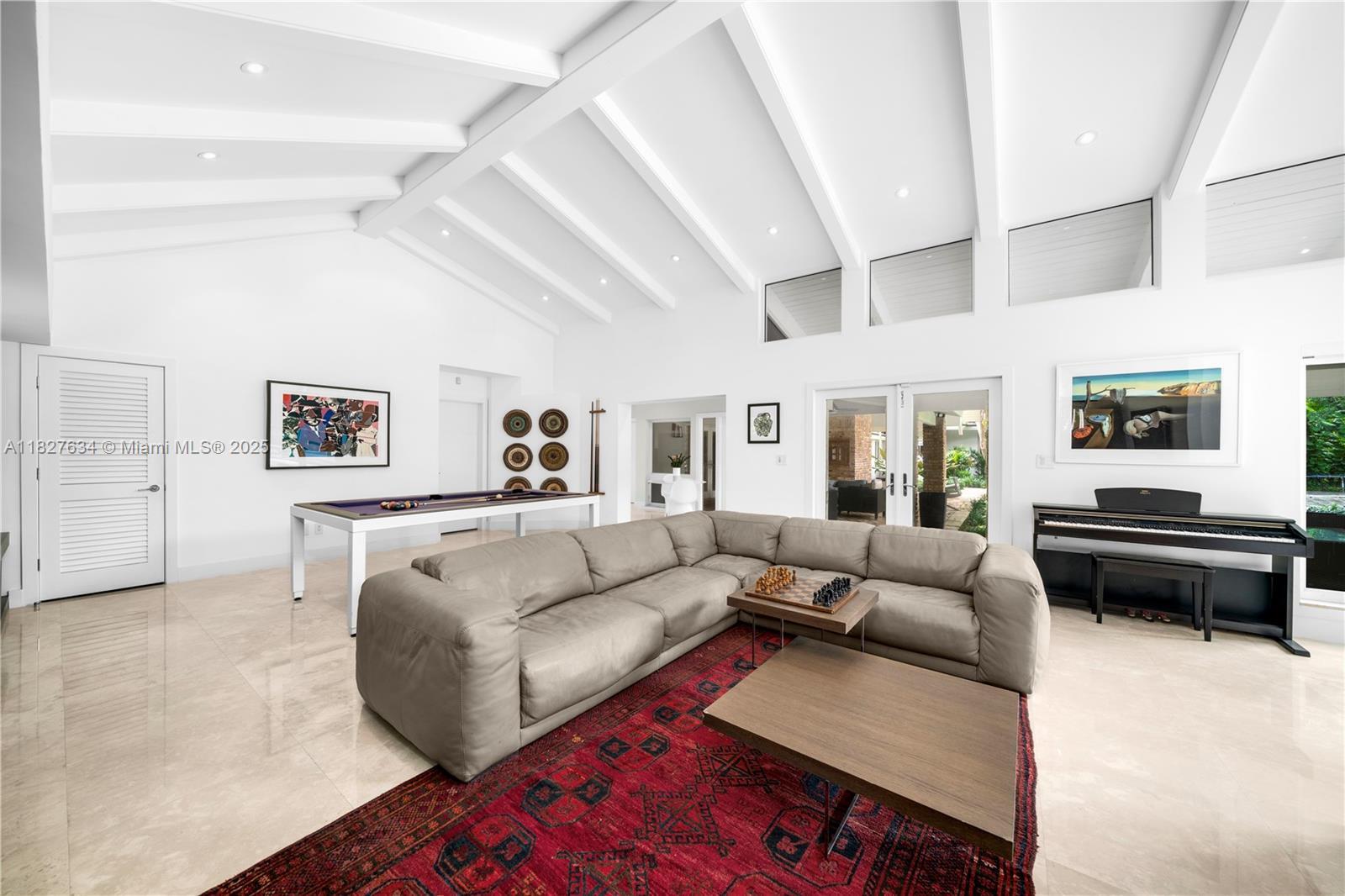 Building Photo - 9000 Arvida Dr