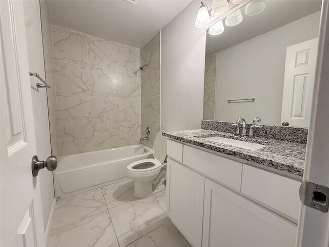 Building Photo - 7506 Stone Arbor Ln