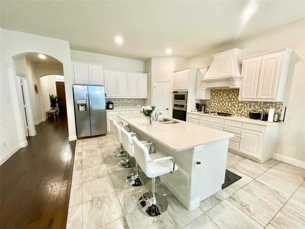 Building Photo - 11020 Brownwood Pl