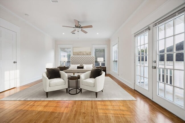 Building Photo - 1847 Cortlandt St