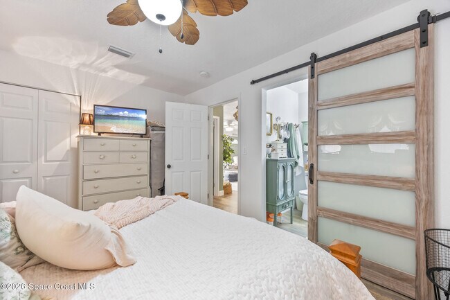 Building Photo - 229 NE 1st St