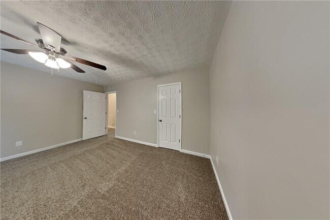 Building Photo - 291 N Briar Ridge