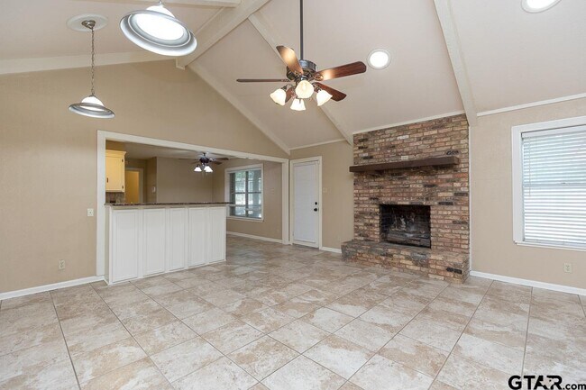 Building Photo - 1823 Picadilly Pl