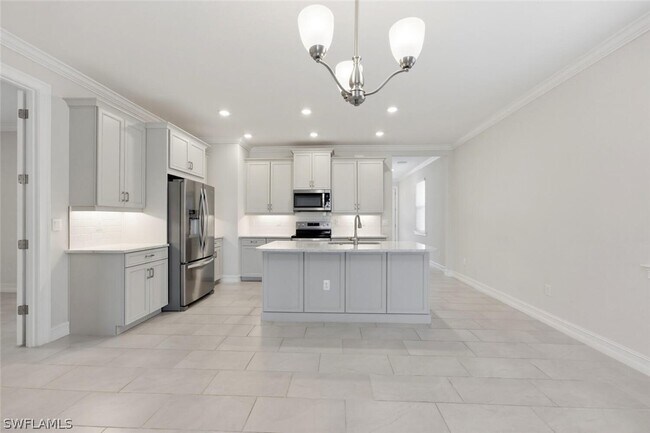 Building Photo - 28310 Captiva Shell Lp