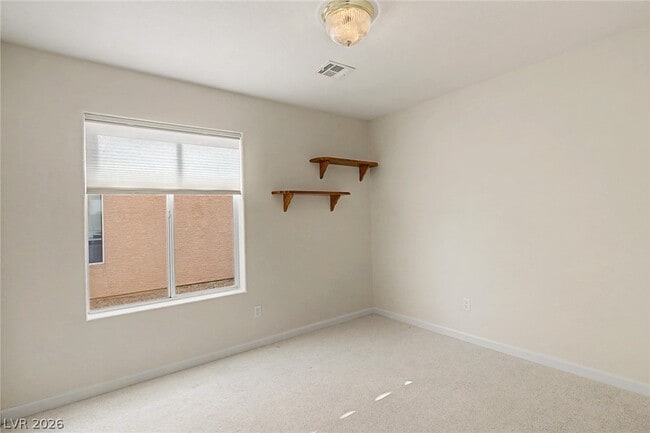 Building Photo - 3385 Wayward Ct