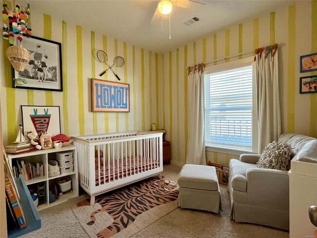 Building Photo - 876 Hedgefield Way