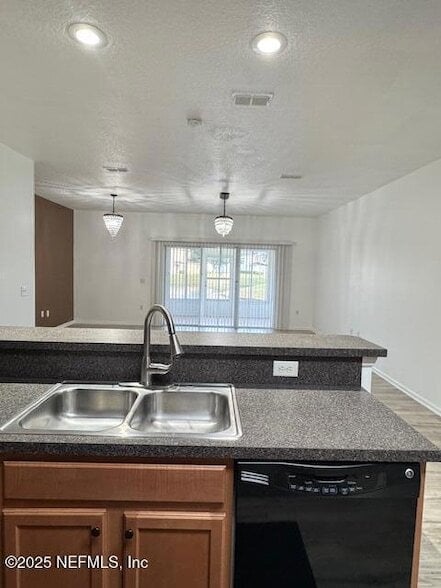 Building Photo - 9480 Grand Falls Dr