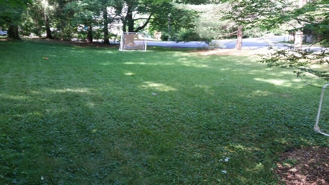Building Photo - 501 Cranwell Cir