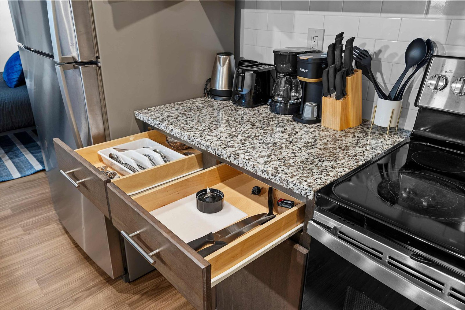 Building Photo - 19025 Carsen Grace Ct