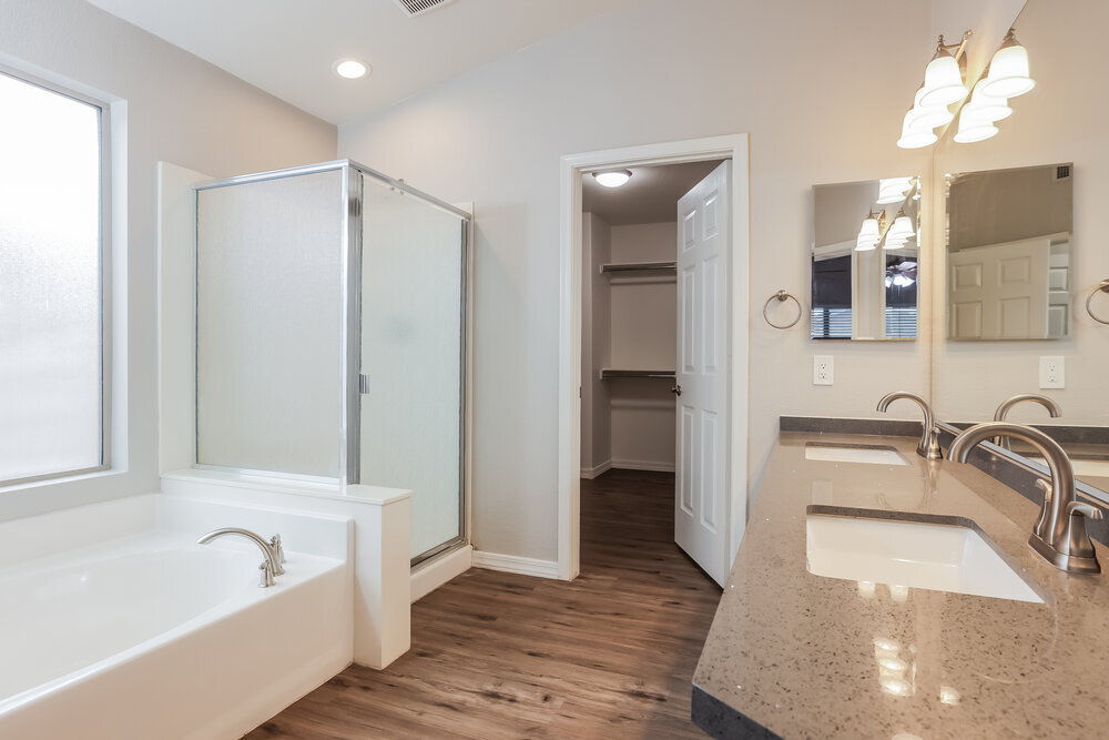 Building Photo - 6794 W Quail Ave