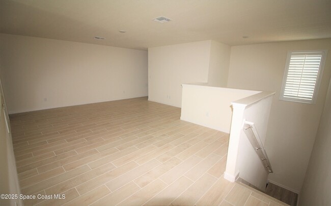 Building Photo - 77 Montecito Dr